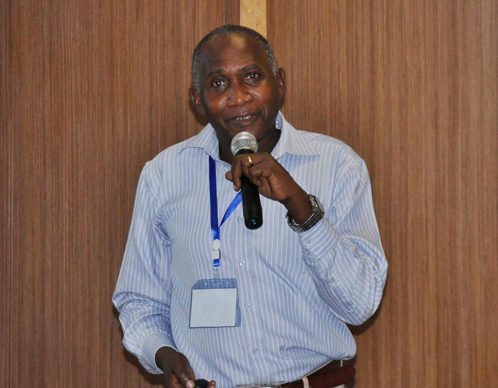 Picture of Edward Kanju speaking at 5CP final meeting