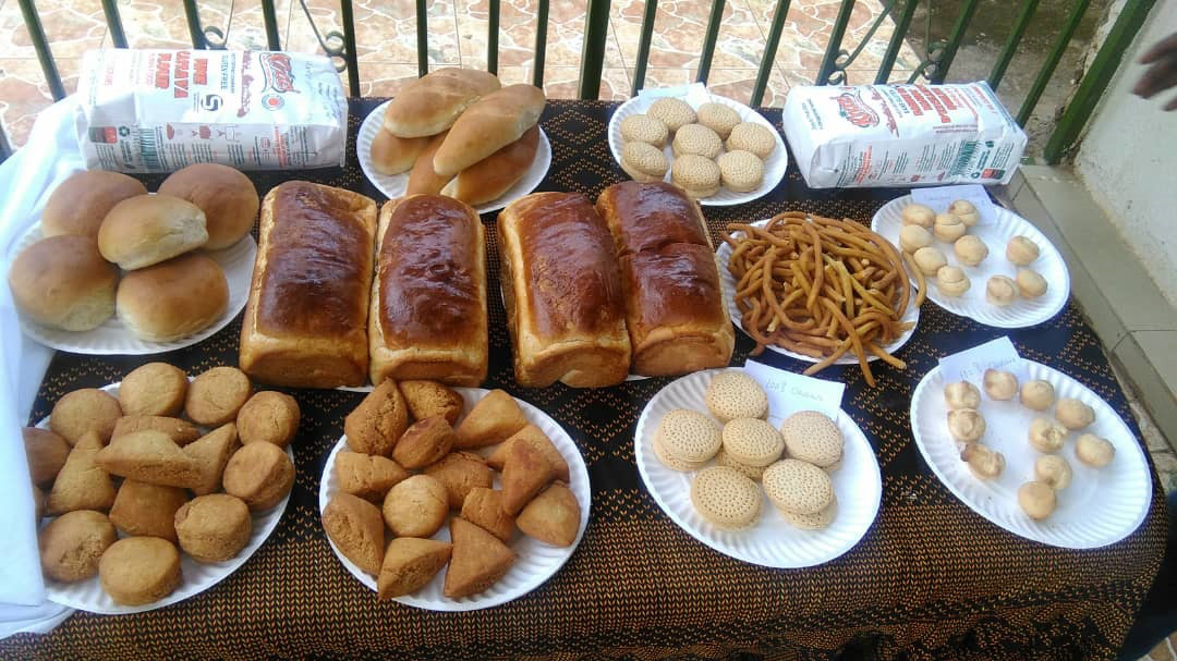 IITA trains cassava processors and bakers in Rwanda