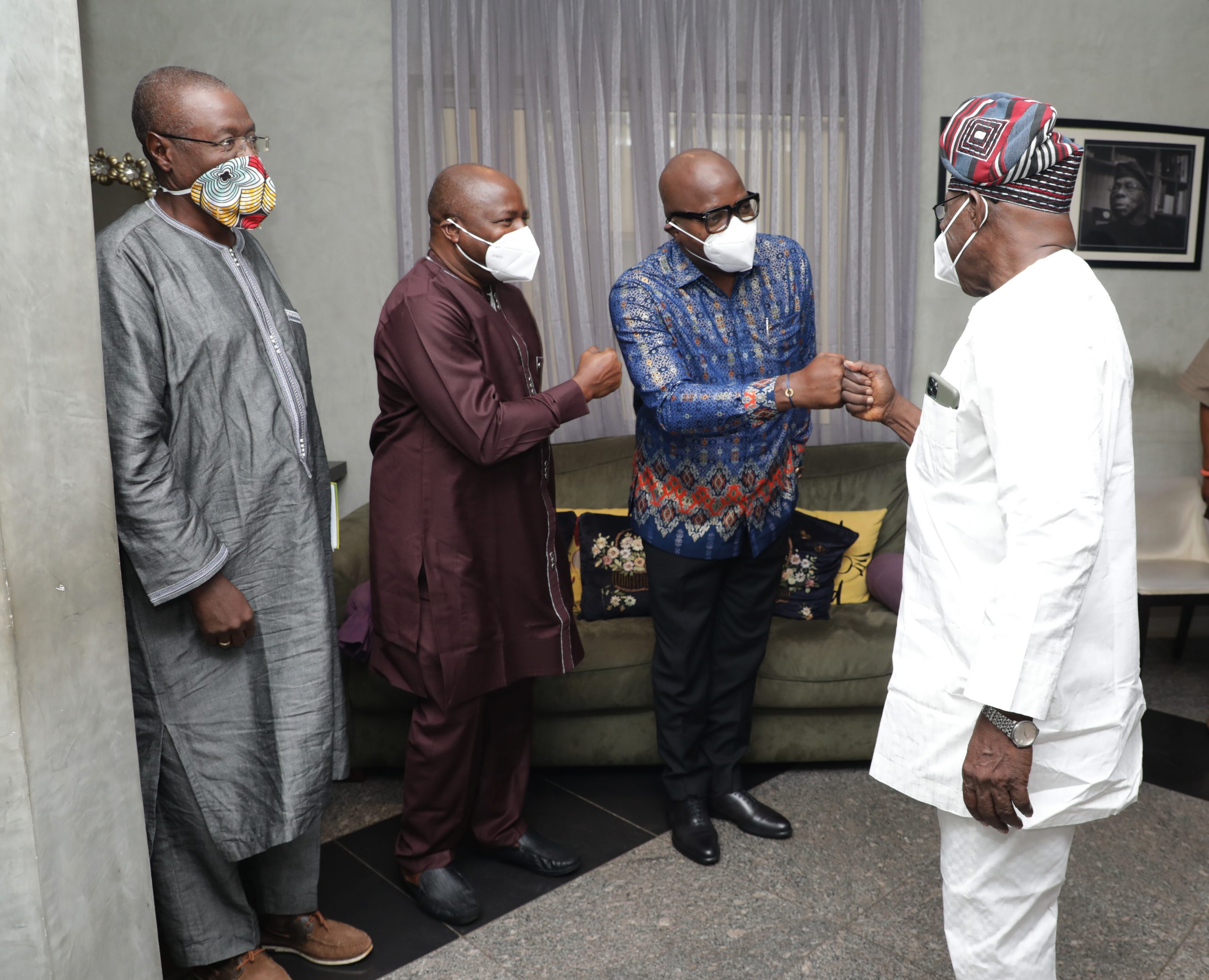 special-envoy-highlights-drc-s-agriculture-plan-during-visit-to-iita