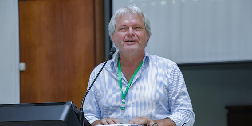 Dr Bernard Vanlauwe commending the participants on the success of the program's first phase