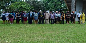 DG Sanginga (wearing black in the middle) with workshop participants.