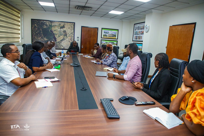 IITA Director General Dr Simeon Ehui with some of IITA scientists during discussions with the Angola delegates in Ibadan.