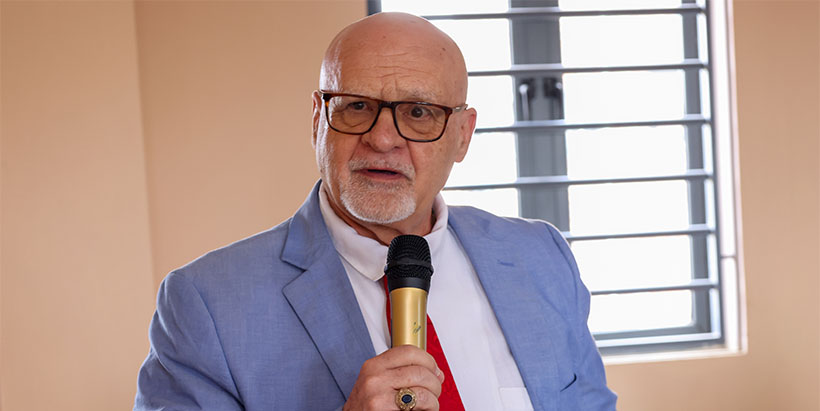 IITA-DDG P4D Kenton Dashiell assuring Aletheia University of a promising partnership. 