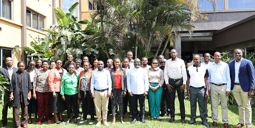 The seed inspectors and beneficiaries of the training.