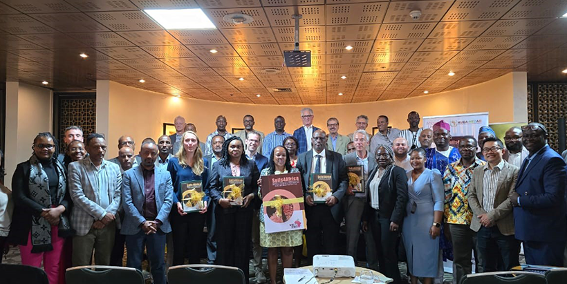 EU and AU representatives and key stakeholders of Soils4Africa during the SIS launch in Addis Ababa.