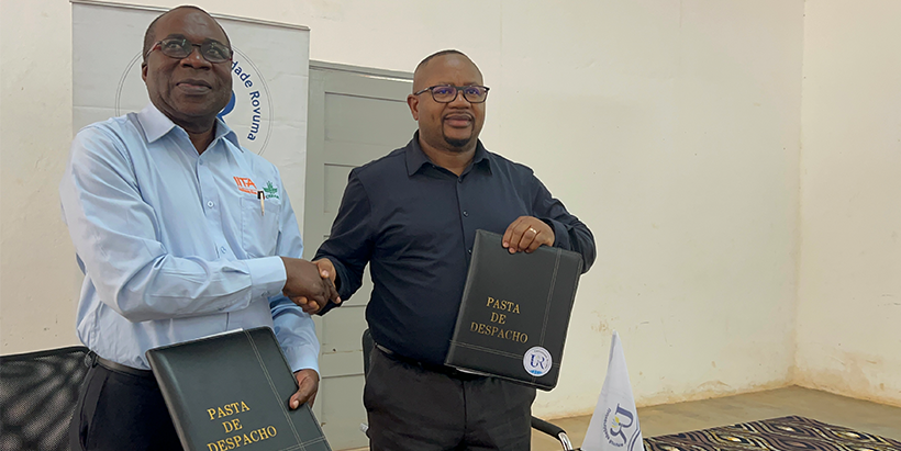 IITA Mozambique Country Representative Steve Boahen and Rovuma University Provost, Mário Jorge dos Santos after the MoU signing.