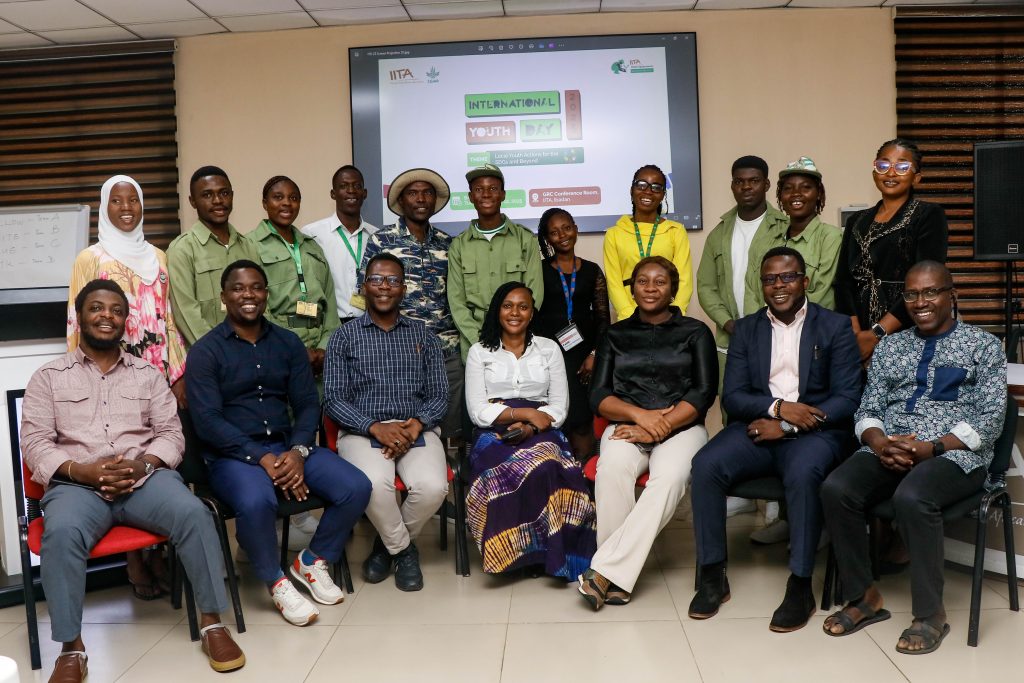 Group photograph of the debaters, coaches, and distinguished guests with Dr Adebayo Adebola, Technology Transfer Officer, International Livestock Research Institute (ILRI); Dolapo Ogunsola, Director of Youth Empowerment, African Agriculture Leadership Institute (AALI);  Adetola Adenmosun, Partnerships for Delivery, Partnership and Stakeholder Engagement Manager, IITA Youth in Agribusiness (IYA); and Oludare Odusanya, General Manager, BATN Foundation.