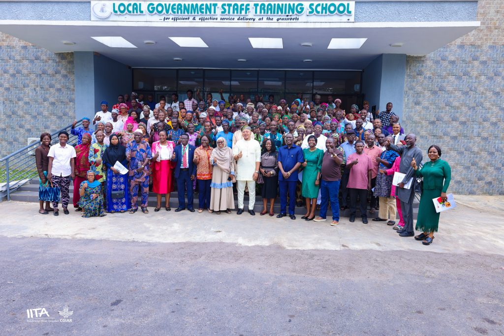 A quick photo session during the workshop.