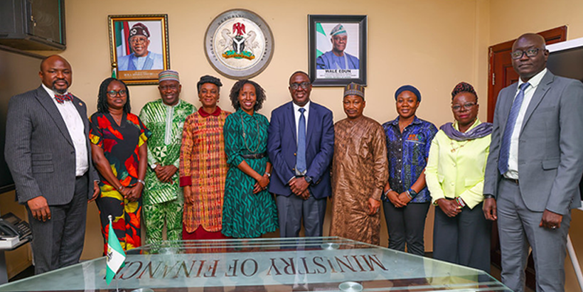 Special Adviser to the President on Finance and the Economy, Sanyade Okoli (5th from left) with Dr Simeon Ehui, the IITA and the Ministry of Finance teams