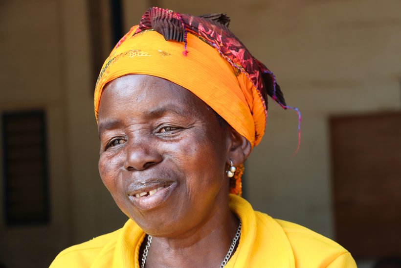 Amélia Bala, a member of a savings group in Nampula province.