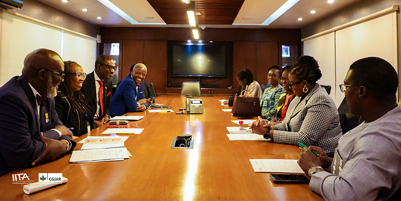Representatives of IITA and LBS, deliberating on the identified areas of partnership.